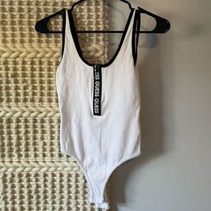 Guess bodysuit